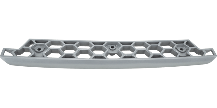 Pisadera aluminio paragolpe Cargo linea nueva