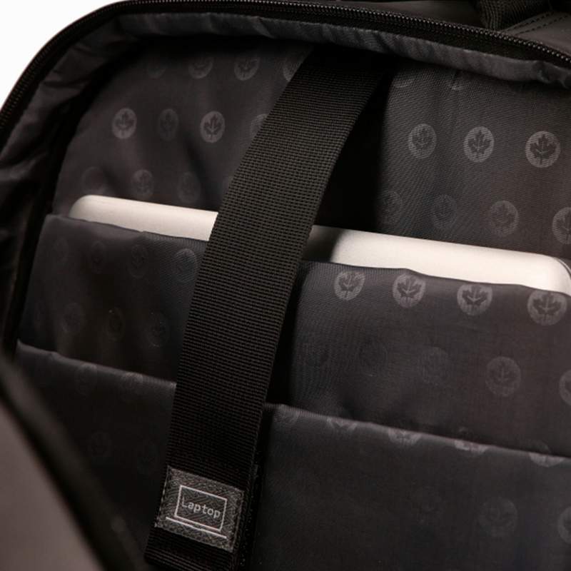 Mochila Moose Leaf County